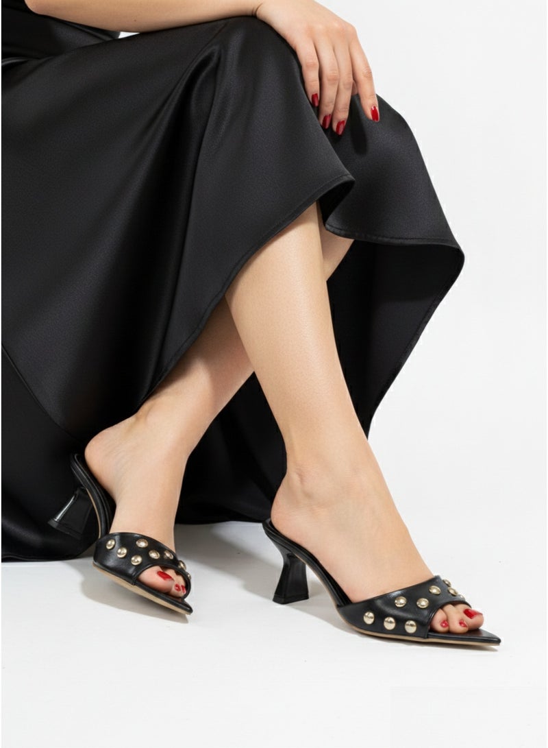 لايف ستيلاش  حذاء شبشب بكعب متوسط جلد مع إكسسوارات X-11 - أسود - Image 1