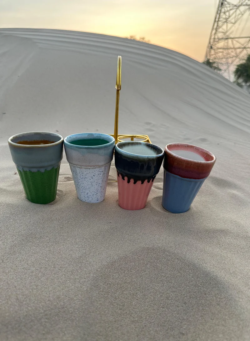 تحفة لوكس Tohfa Luxe Artisan Chai Glasses - Set of 4 with Metal Stand