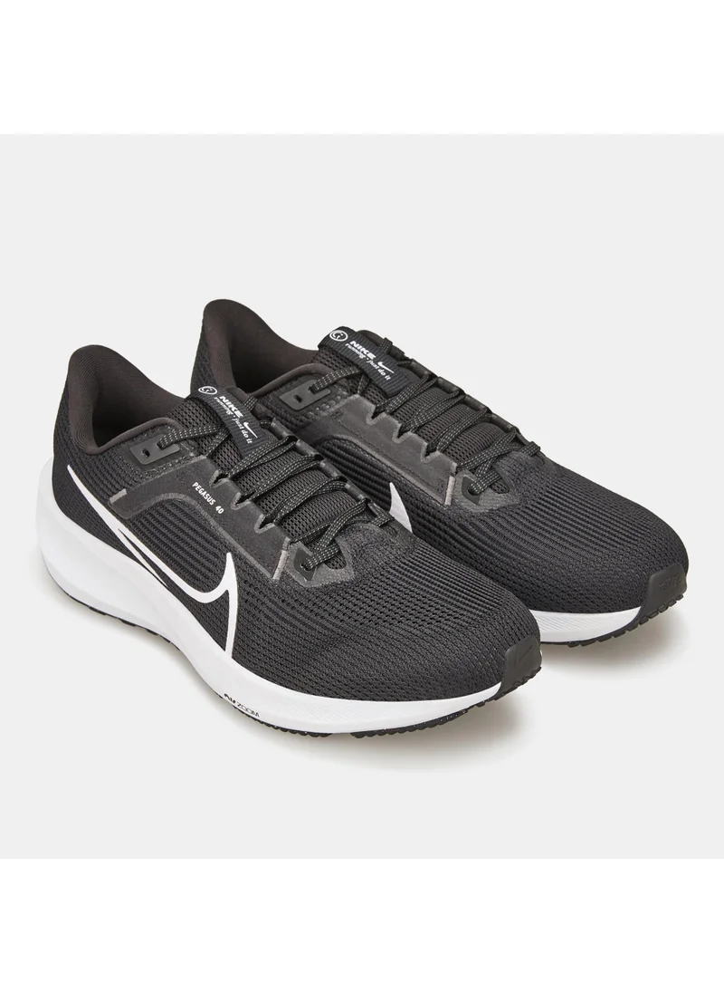 Nike Men's Pegasus 40 Road Running Shoe