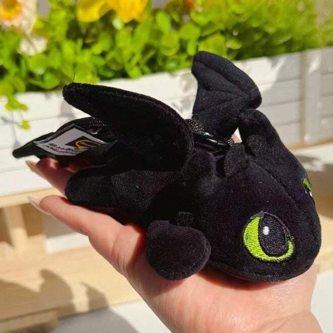 Universal Toothless Plush Doll, Cute Dragon Stuffed Animal, Soft Winged Night Fury Figure, Kawaii Collectible Plush Toy, Home Decor Gift
