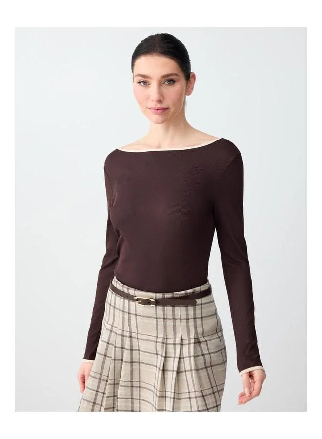 Jimmy Key Bitter Coffee Straight-Cut Long Sleeve Boat Neck Knit Blouse.