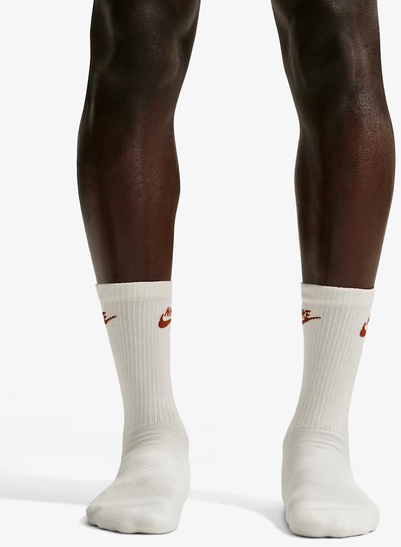 Nike 3-Pack Everyday Elevated Futura Crew Socks - Image 3