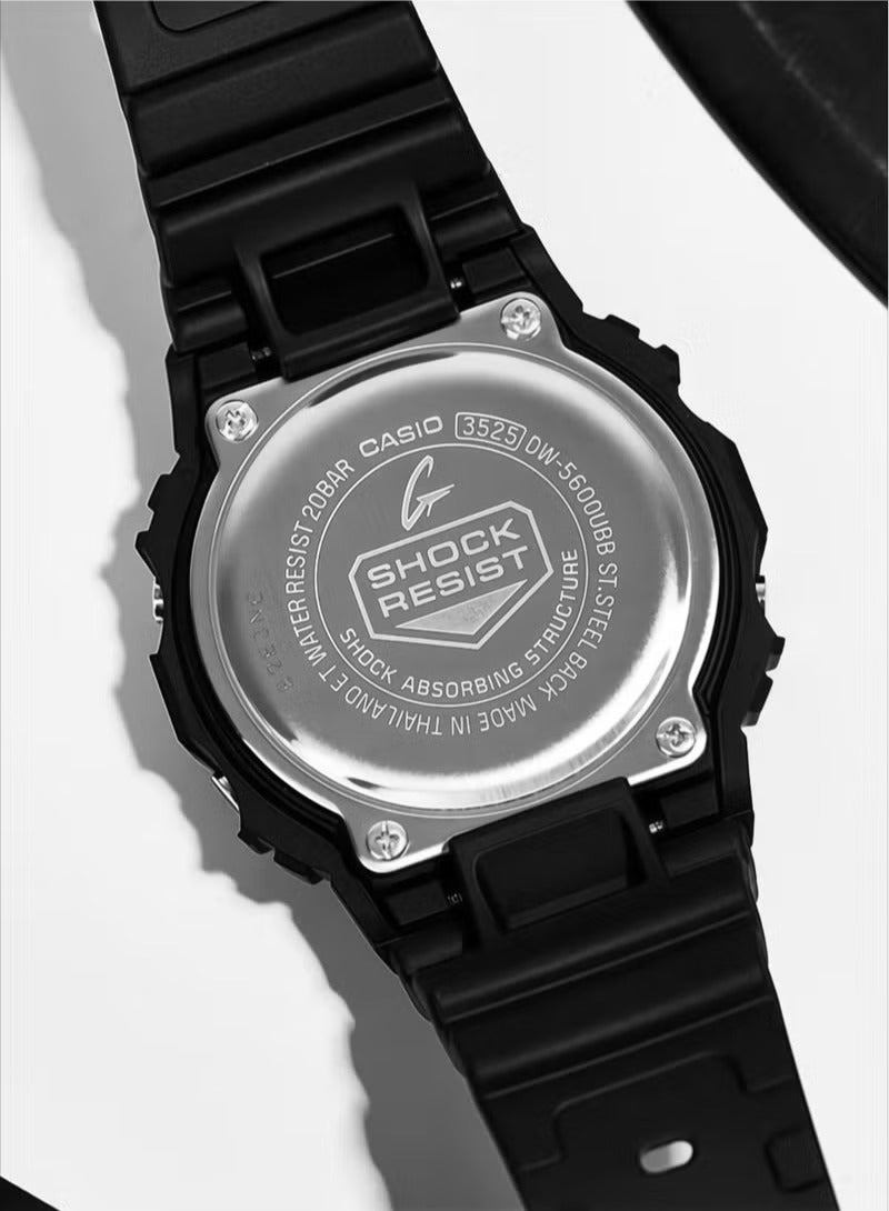شوك ساعة كاسيو جي شوك للرجال مربعة رقمية بمينا سوداء DW-5600BB-1 - Image 5