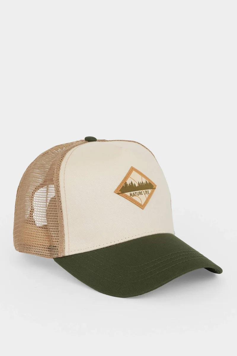 ديفاكتو Man Label Printed Denim Baseball Cap