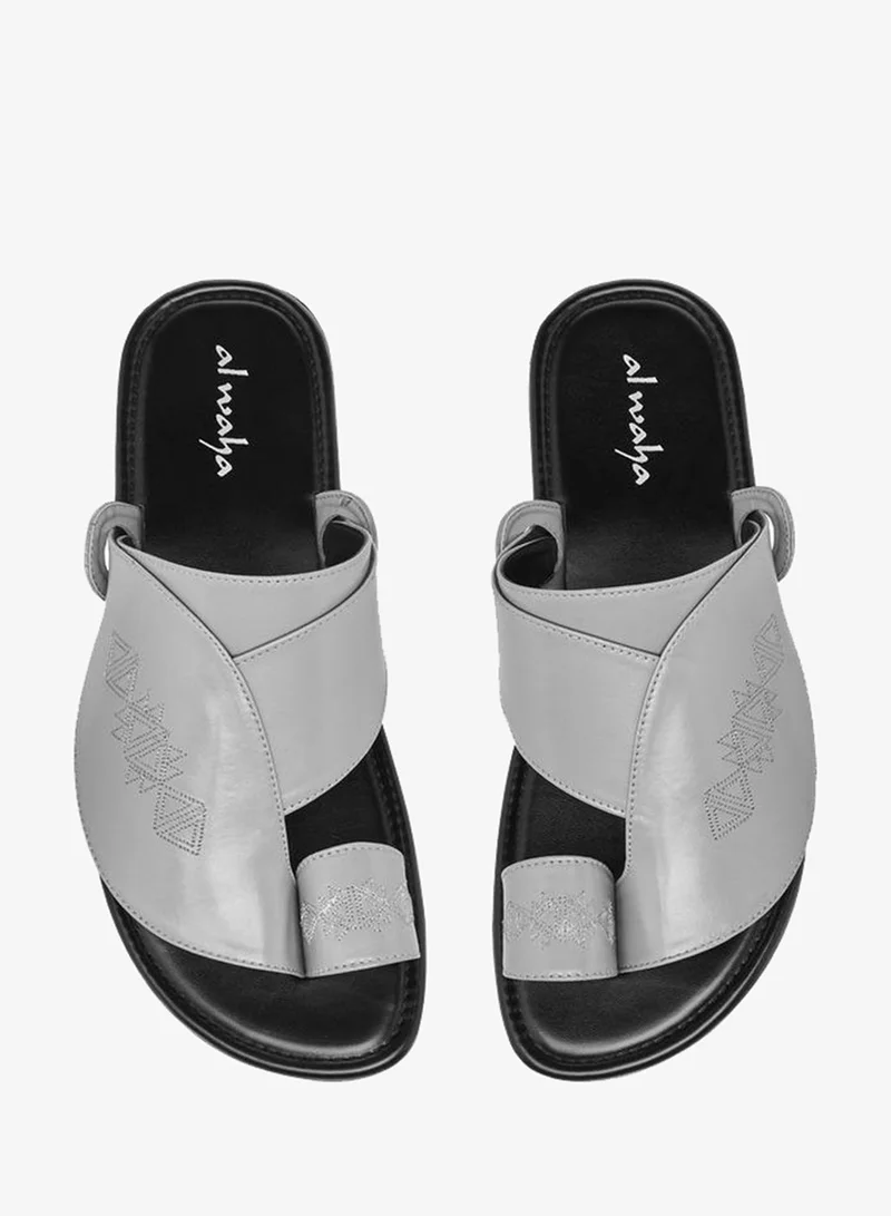 الواحة صنادل رجالية مطرزة تشكيلة رمضان