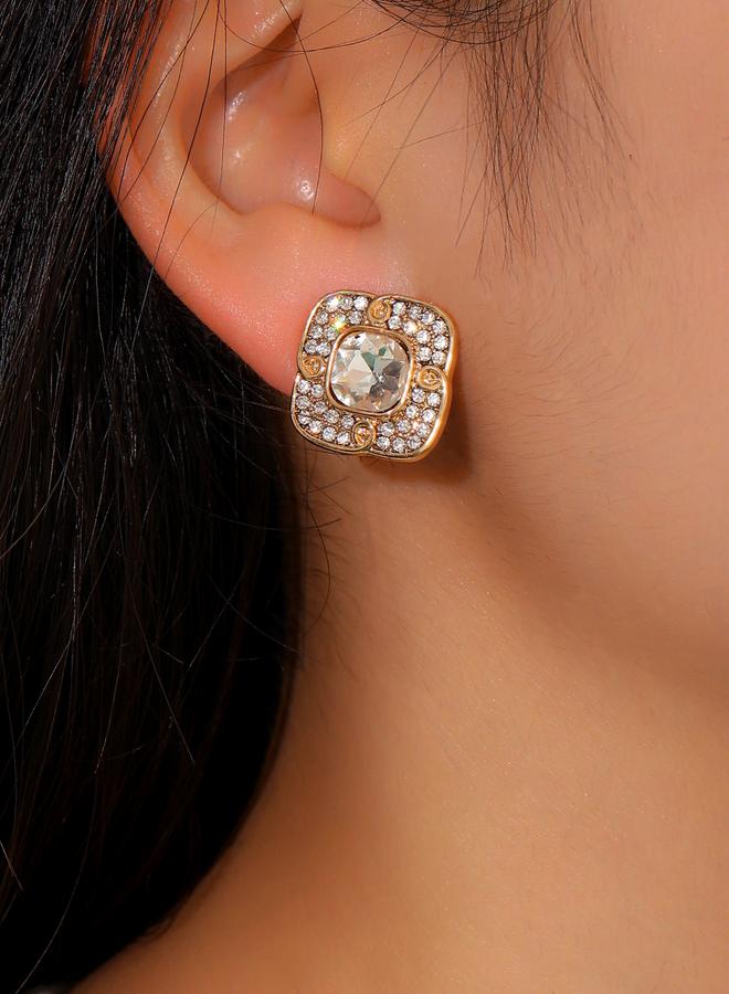 تايك تو أقراط مربعة مزينة بفصوص لامعة - Image 1