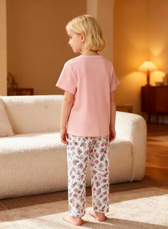 تايك تو مجموعة من بيجاما مطبوعة وتيشيرت بطبعة أزهار