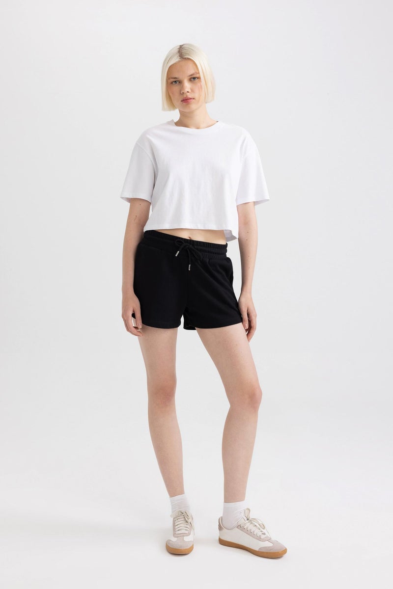 DeFacto Black Woman Regular Fit Normal Waist Regular Hem Bermuda Casual - Image 2