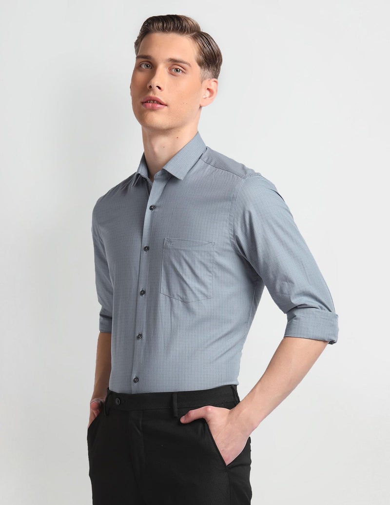 Arrow Men Slim fit Cotton Checked Long Sleeves Cutaway Collar Shirt(ARADOSH0797A_Grey_42) - Image 5