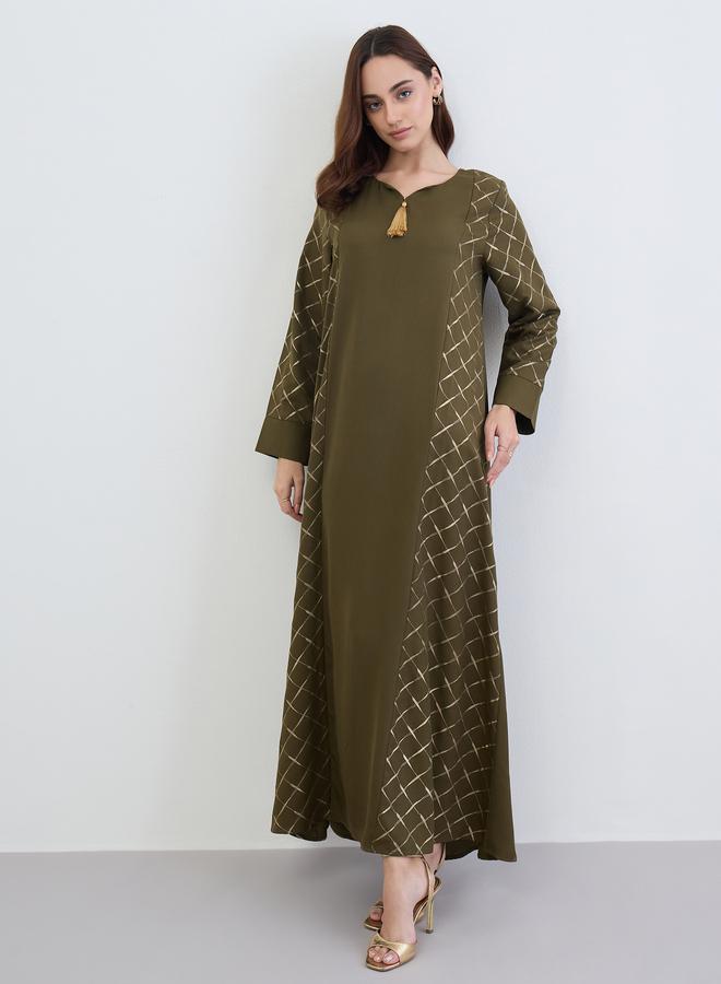 أميرة جلابية بحافة واسعة وطبعة بلون ذهبي - Image 2