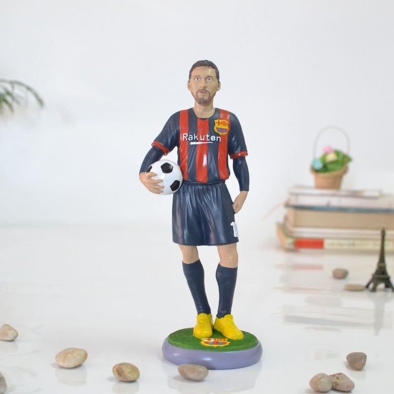 Sports Star Figurine - Ronaldo, Messi, James, Bryant - Image 4