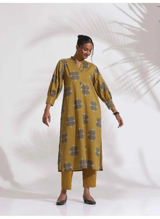 ترو برونز trueBrowns Green Cotton Print Straight Kurta Set