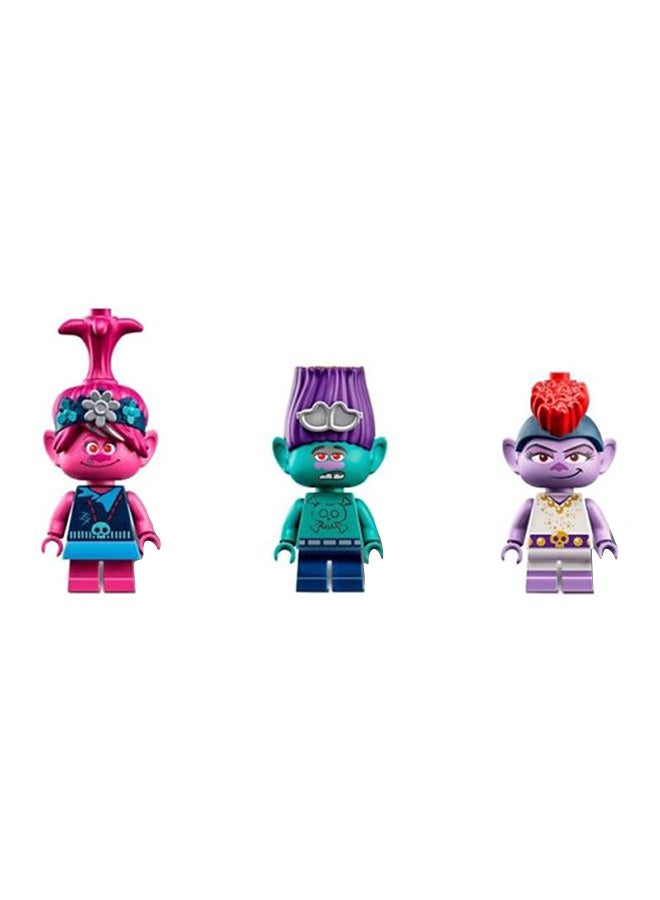 LEGO 387-Piece Trolls Volcano Rock City Concert Set 41254 - Image 4