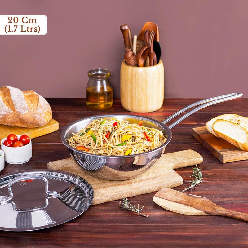 Omichef مقلاة عميقة/ووك أوميشيف ثلاثية الطبقات مع غطاء فولاذي | صغيرة 20 سم، 1.7 لتر، 1.22 كجم | ووك صديق للحث | جسم غير لاصق ثلاثي الطبقات، بدون طلاء كيميائي و100% خالي من السموم | مقبض سلكي - Image 2