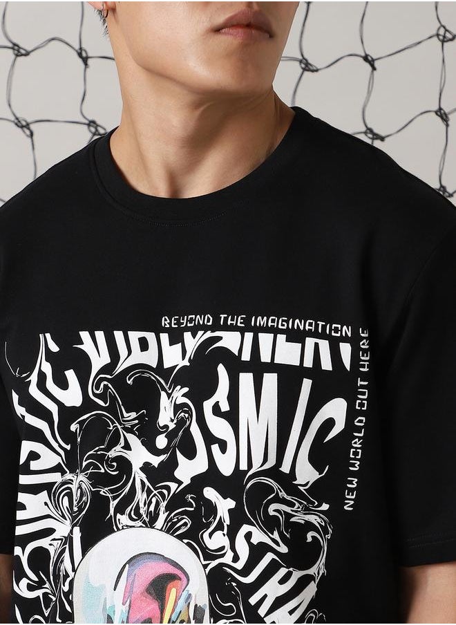 Hubberholme Men Futuristic Printed Oversized Fit T-shirt  - Image 4