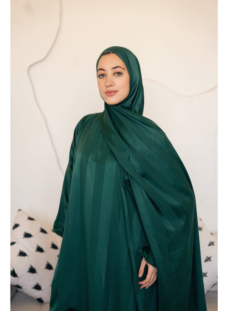 Luxurious prayer shawl for complete comfort and devotion - Image 1