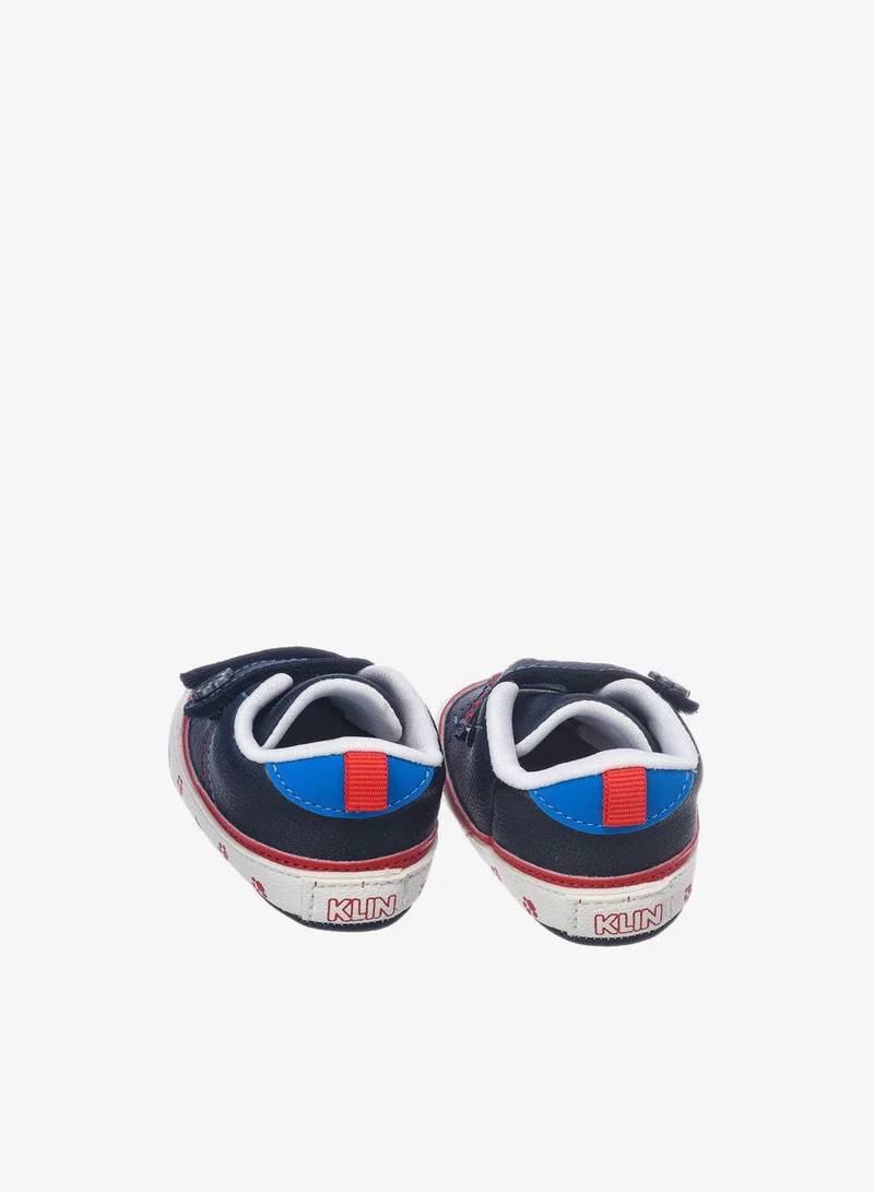 كلين سنيكرز بشرائط فيلكرو