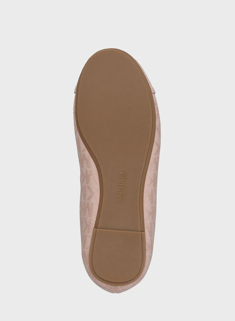 Michael Kors Youth Kenya Lock Ballerinas
