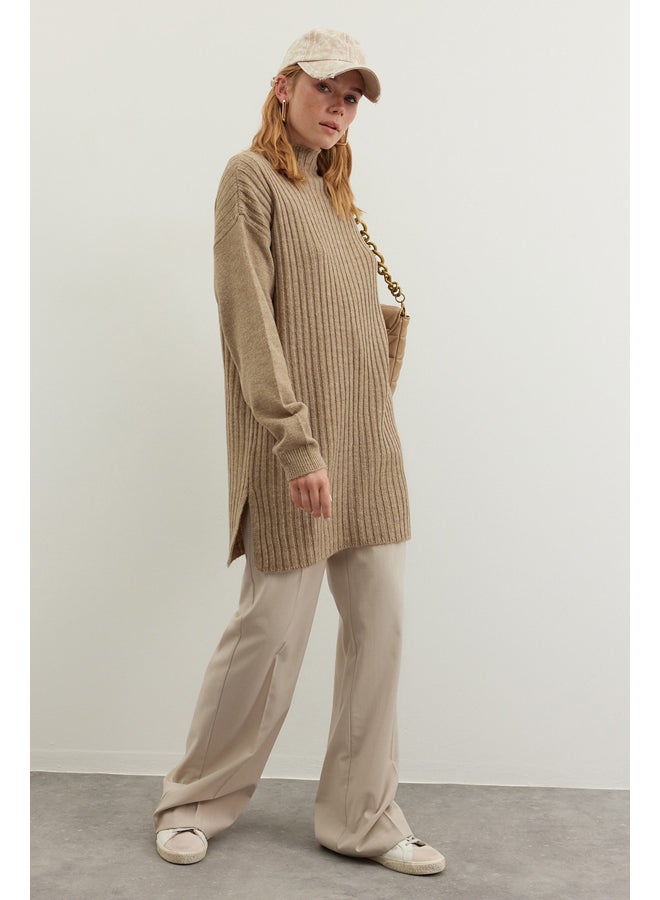 trendyol Relaxed Fit Sweater - Image 1