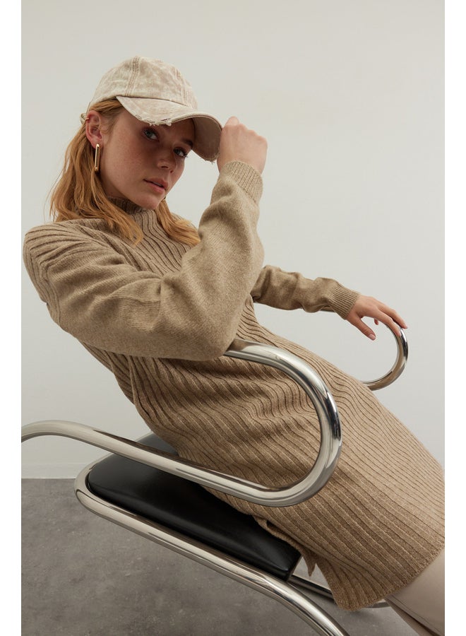 trendyol Relaxed Fit Sweater - Image 2