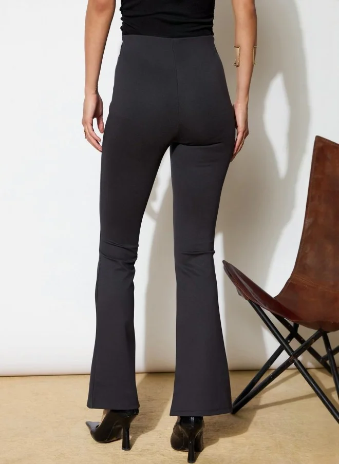 SASSAFRAS Women Slim Fit Black Trousers