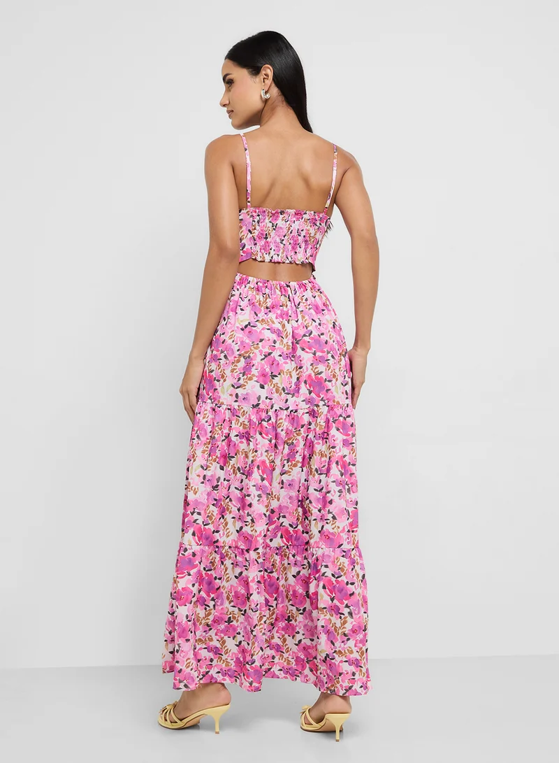 جينجر Strappy Cutout Detail Floral Sundress