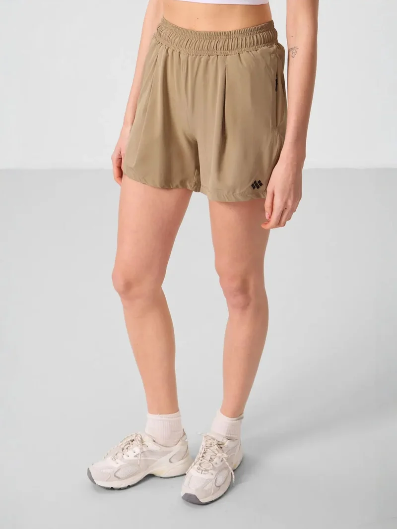 تومي لايف TOMMY High-Waist Knit Shorts