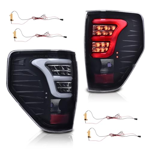 GPLUS مجموعة مصابيح الذيل G-PLUS، متوافقة مع فورد F150 2009-2014 (تناسب فقط نمط LED) زوج من المصابيح الخلفية مع مجموعة الأسلاك، عدسة دخانية، هيكل أسود، شريط ضوء أبيض - Image 1