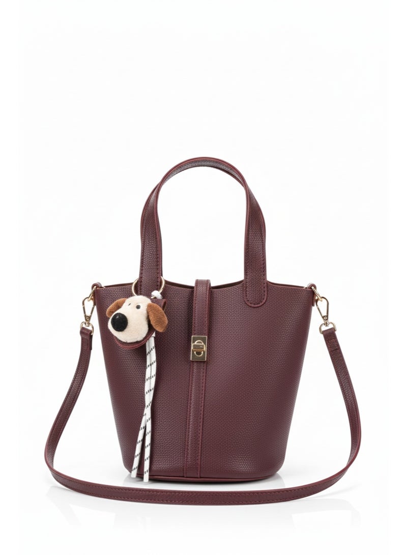 A practical and stylish women's bag – a modern handbag and shoulder bag – available in various colors - Image 2