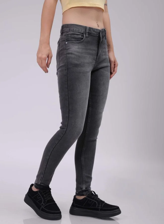 مرفوعة Women Skinny Fit Solid Mid-Rise Jeans