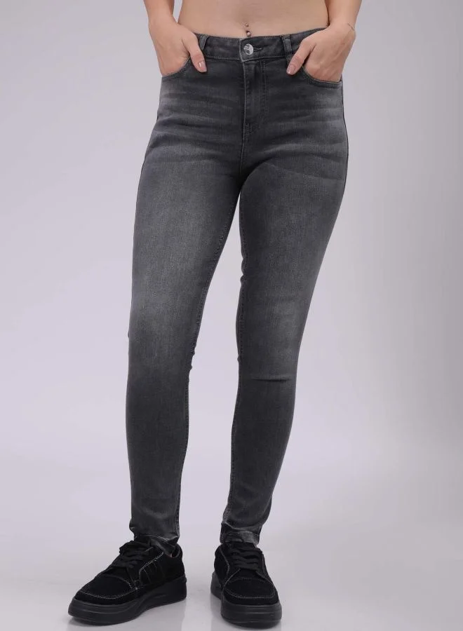 مرفوعة Women Skinny Fit Solid Mid-Rise Jeans