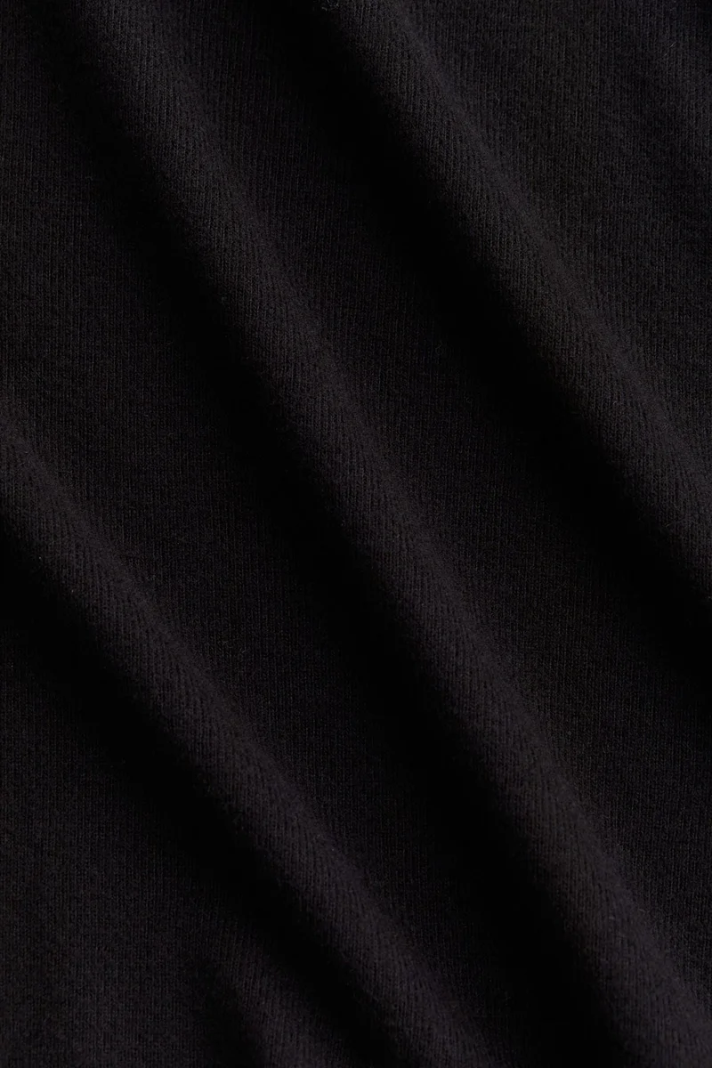 اتش اند ام فستان بوديكون من نسيج مضلع مرن