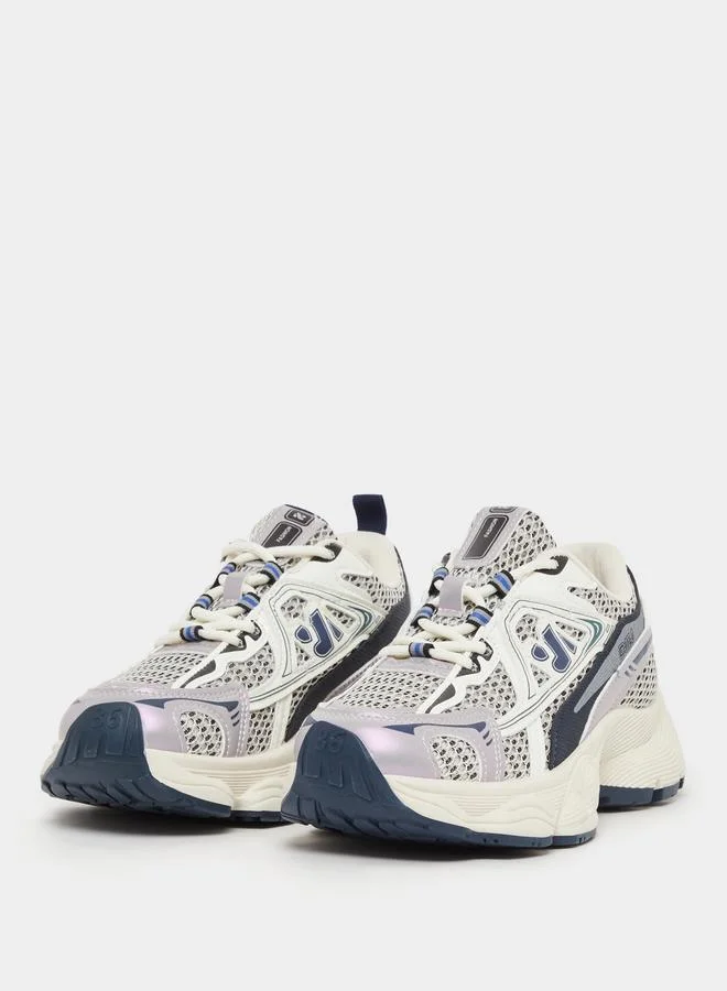 Styli Styli Chunky Sole Lace Up Sneakers