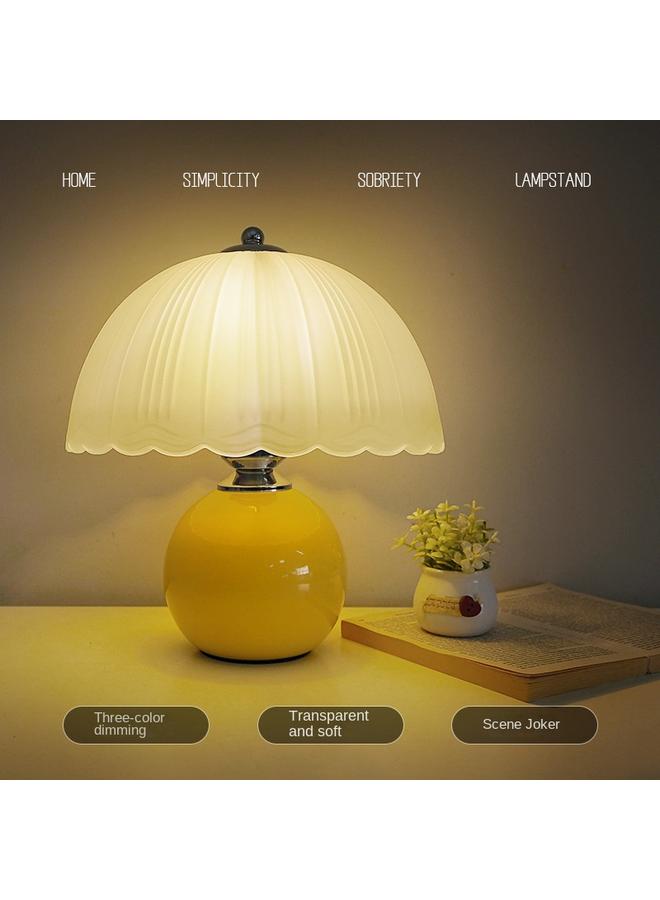 Bluejw Retro Table Lamp Bedroom Bedside Lamp Light Luxury High-end Sense Ceramic Medieval American Chinese Dimming Ambient Night Light - Image 4