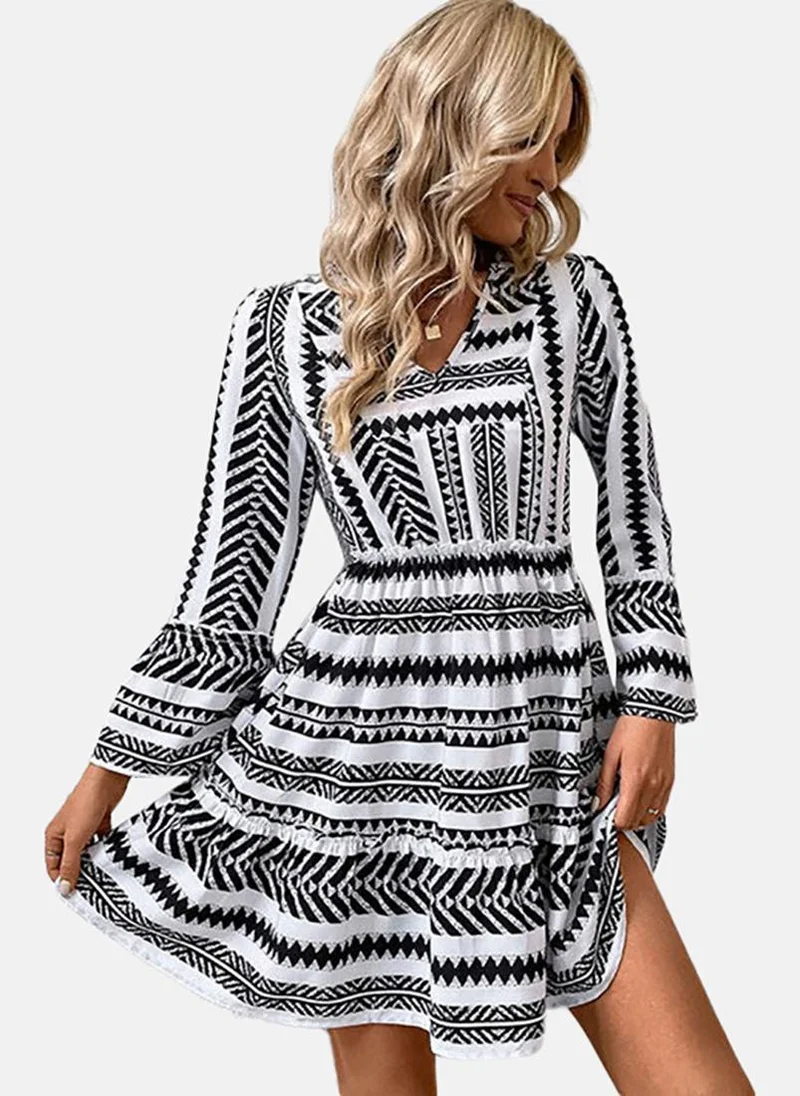 يونيكي Black Basic Printed V Neck Long Sleeve Dress