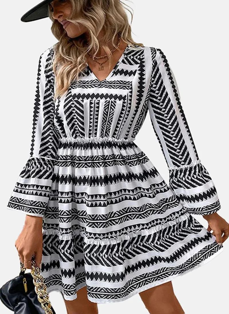 يونيكي Black Basic Printed V Neck Long Sleeve Dress