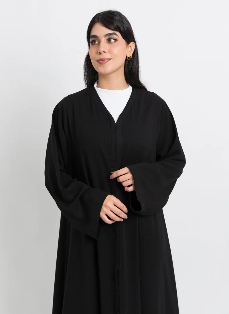 Kaafmeem Black A-Cut Closed Abaya