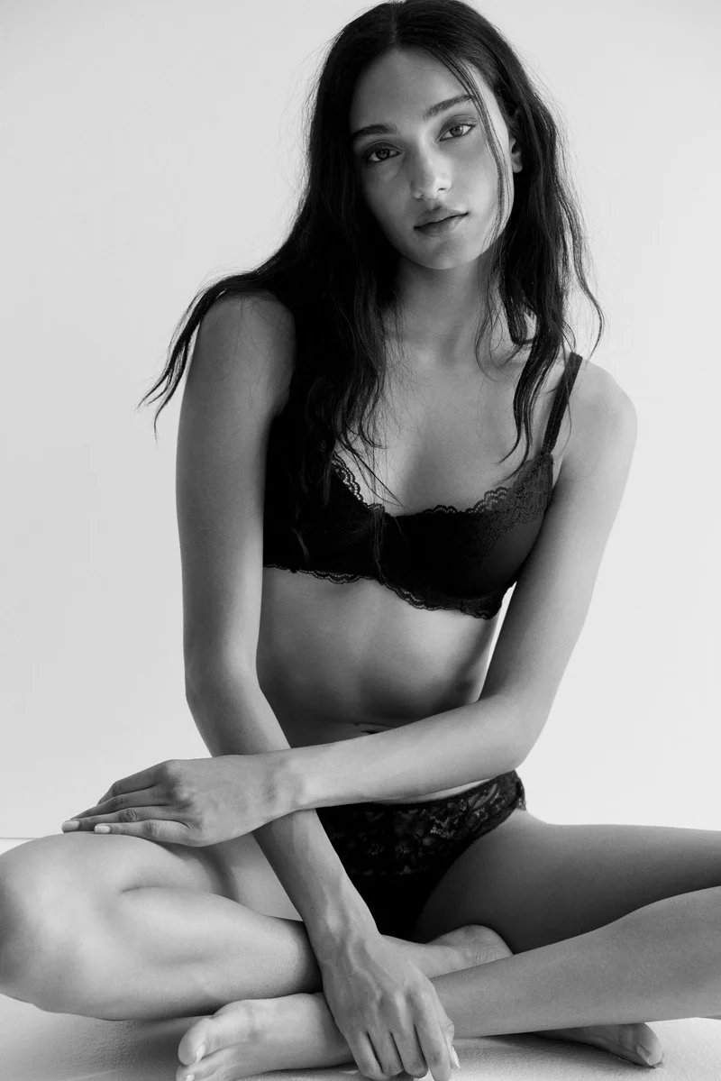 H&M Padded underwired microfibre and lace bra