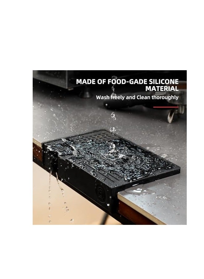 زيروهيرو حصيرة كبس القهوة ZeroHero، مصنوعة من السيليكون الآمن للطعام، غير قابلة للانزلاق، بسمك 10 ملم، خالية من الروائح، مقاومة للماء والحرارة، بحجم 9 × 5.5 بوصة، أداة إسبريسو مثالية لمحبي القهوة ومحترفي الباريستا للاستخدام في المنزل أو المقهى - باللونين الأسود والرمادي. - Image 5