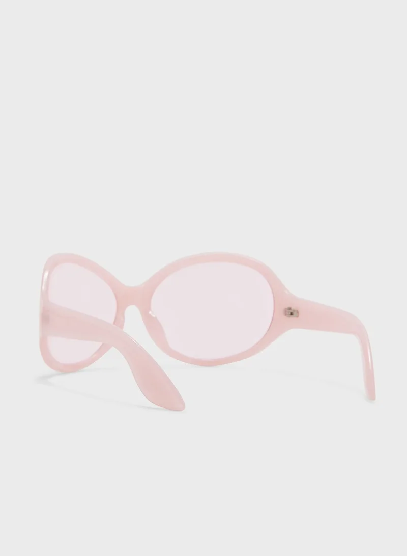Ginger Oversized Wrap Around Sunglasses