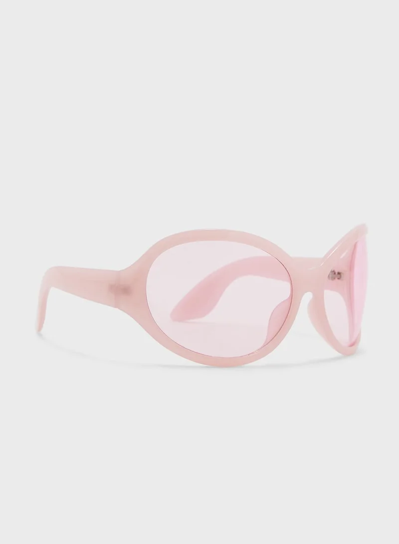 Ginger Oversized Wrap Around Sunglasses