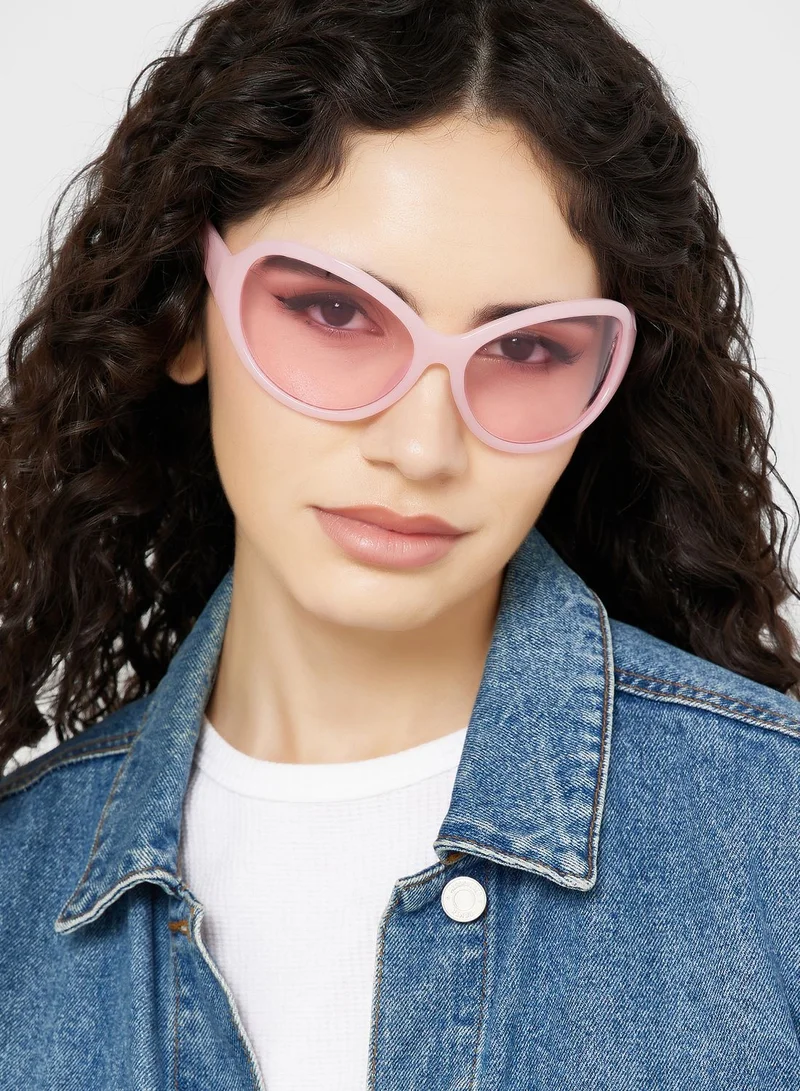 Ginger Oversized Wrap Around Sunglasses