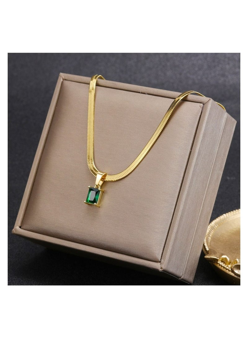 Kenzs 18k Emerald Snake Skeleton Necklace - Image 1