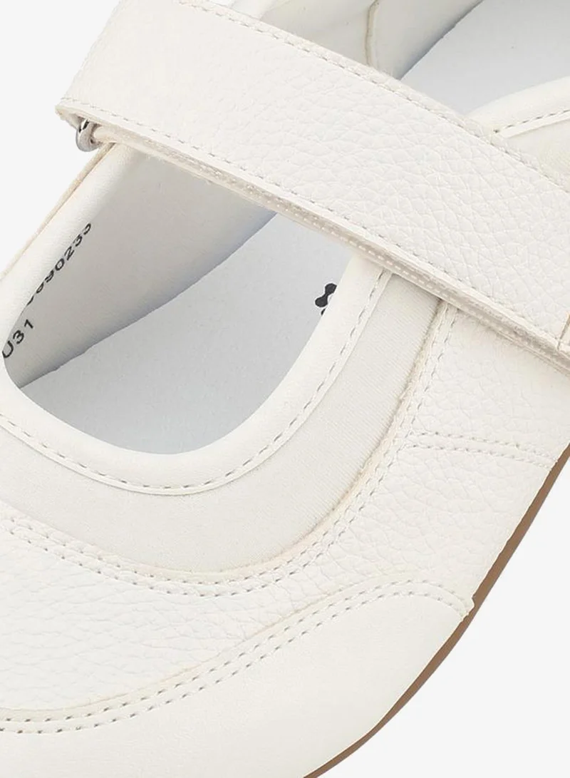 Lee Cooper WHITE Girls Hook & Loop Mary Jane School Sneakers for Women | Best Price UAE