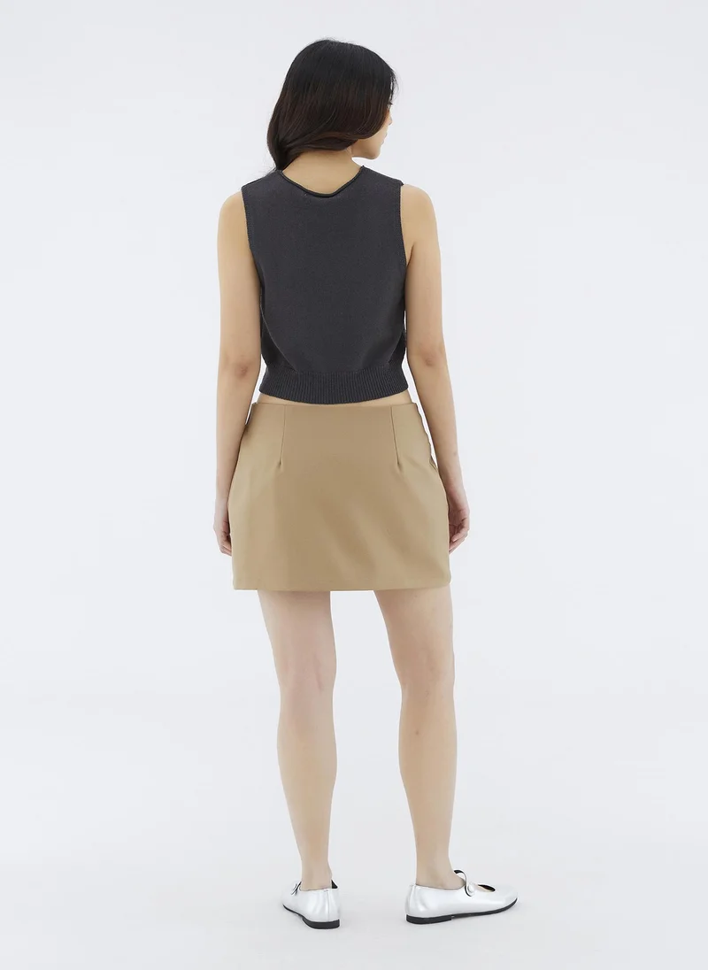 ذا اديتورز ماركت Felane Low-Rise Mini Skirt