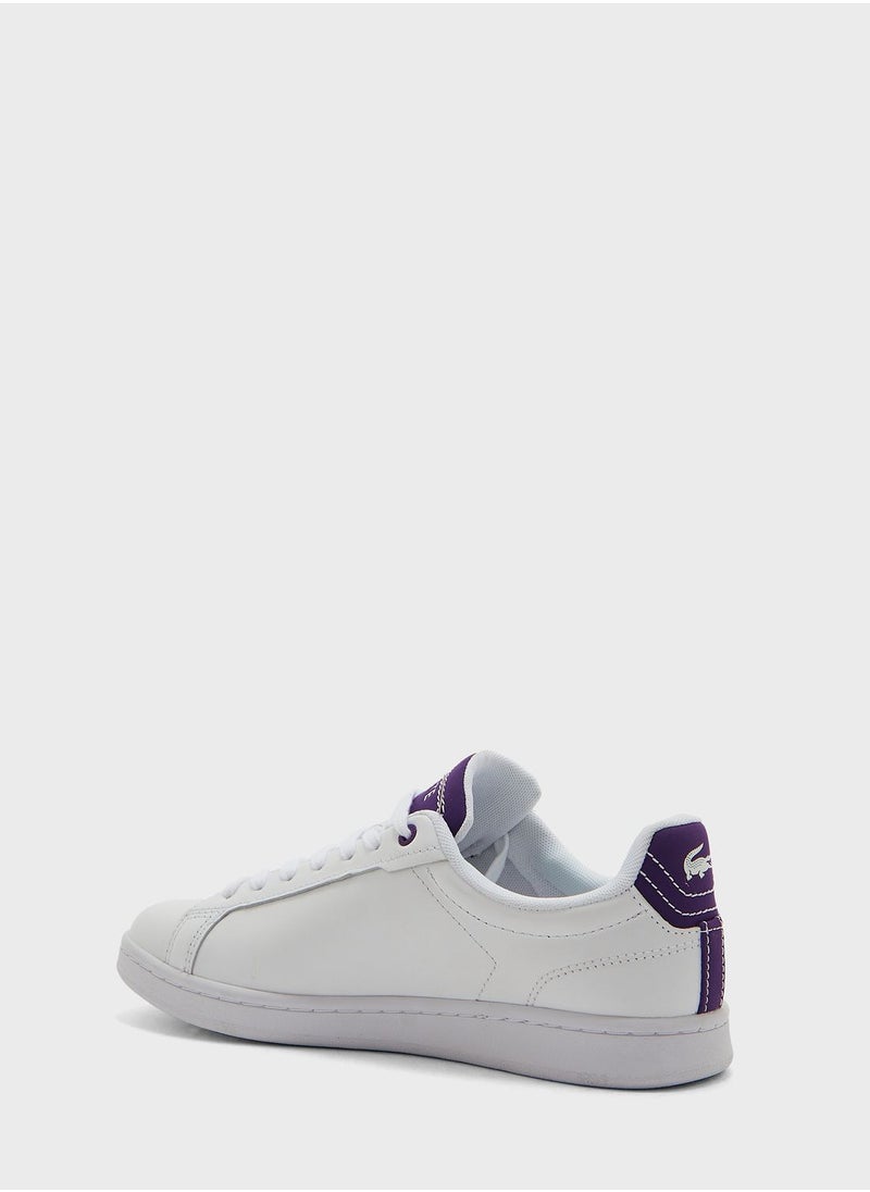LACOSTE - Carnaby Pro 2232 Low Top Sneakers - Image 1