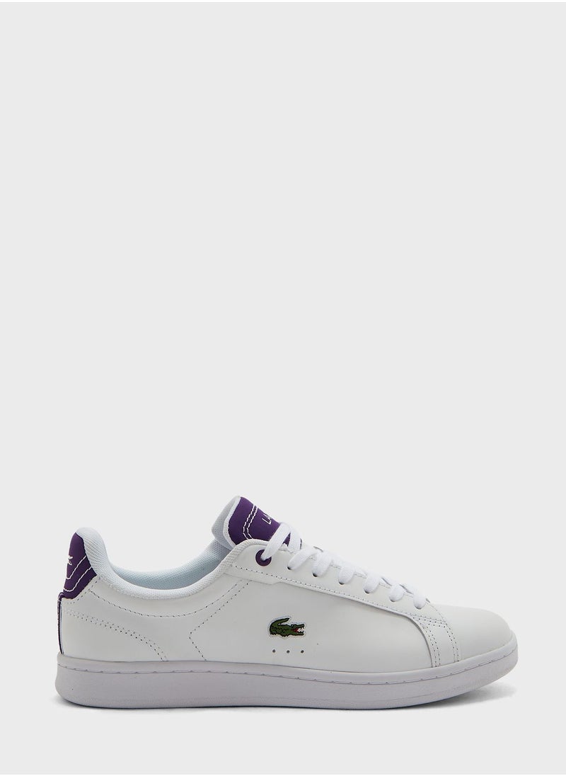 LACOSTE - Carnaby Pro 2232 Low Top Sneakers - Image 1