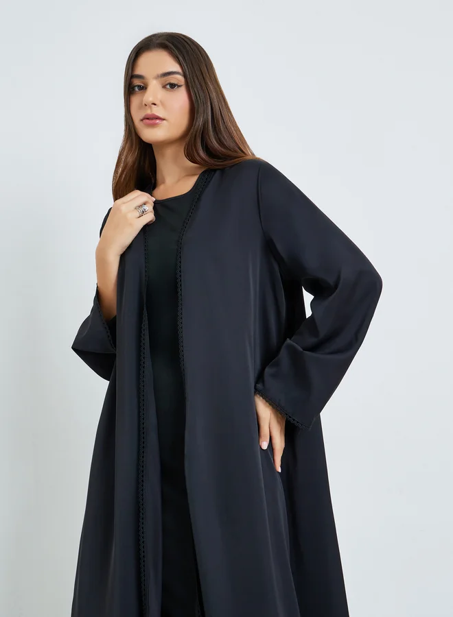 أميرة Black Front Open Abaya with Lace Trim