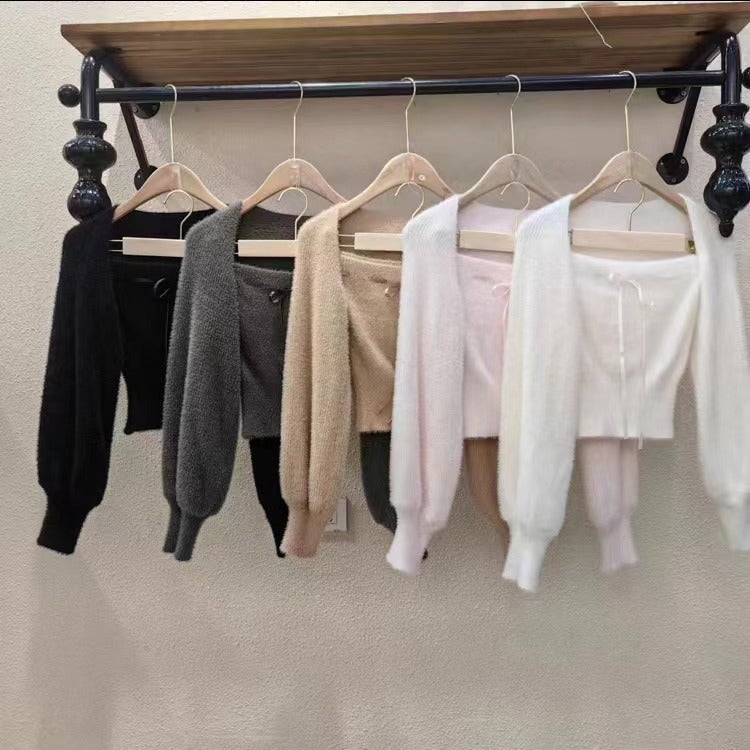 Cross-border South Korea chic autumn age-reducing vintage niche temperament soft strap knitted top sweet and spicy two-piece set Gray - Image 4