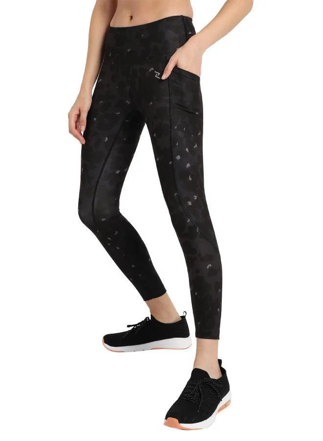 ZAECY Women's Pocketed 7/8 Legging